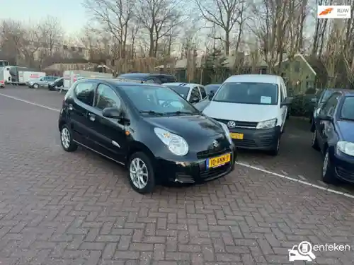 Suzuki Alto 1.0 2012