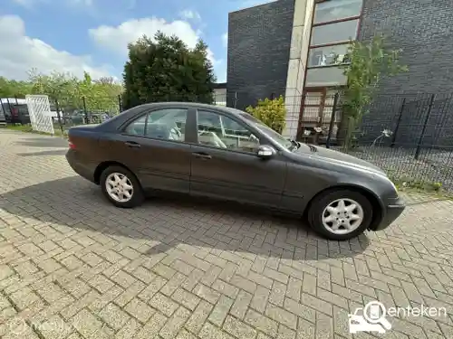 Mercedes-Benz C 180 2000