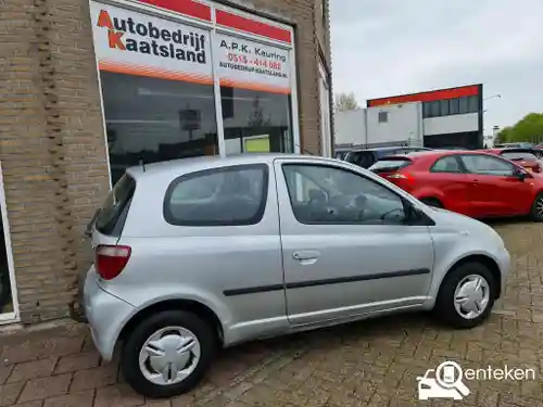 Toyota Yaris 1.0 2001
