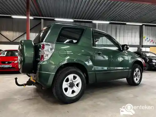 Suzuki Grand Vitara 2.4 2009