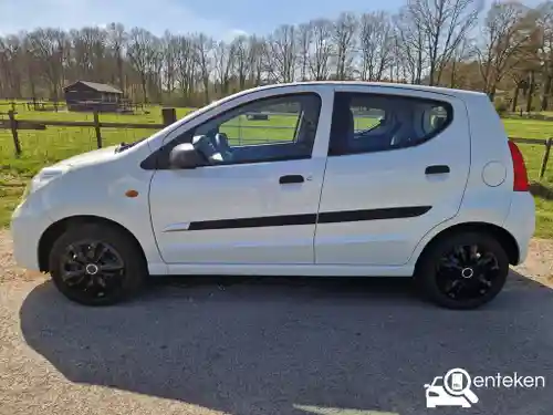 Suzuki Alto 1.0 2011