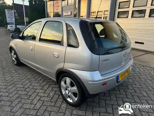 Opel Corsa 1.2 Twinport 2004