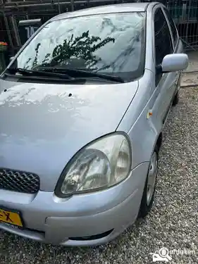Toyota Yaris 1.3 2005