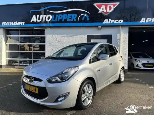 Hyundai ix20 1.4 blue 2012