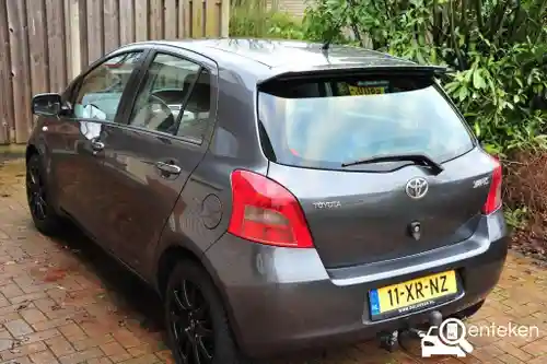 Toyota Yaris 1.3 2008