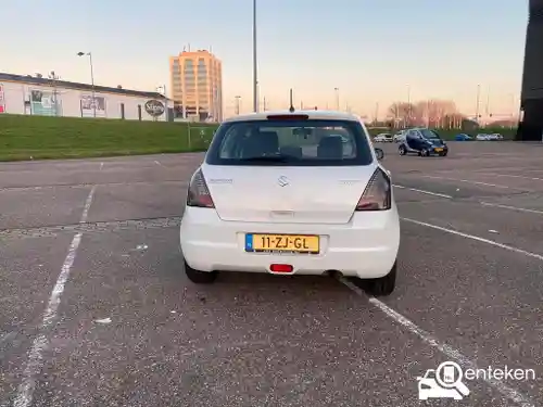 Suzuki Swift 1300 2008