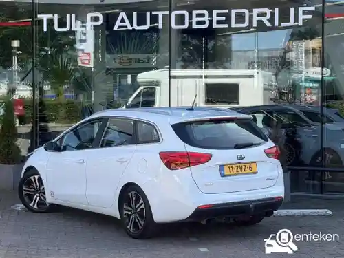 KIA cee´d Sportswagon 1.6 GDI ISG 2013