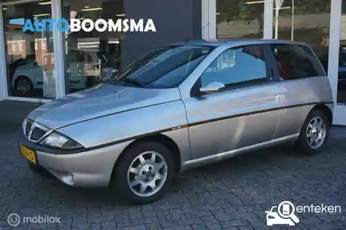Lancia Y 1.2 16v 2000