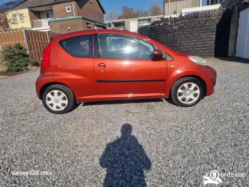Peugeot 107 1.0 70 2010