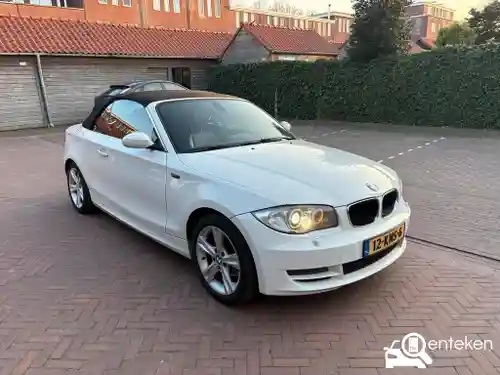 BMW 118i Cabrio 2010