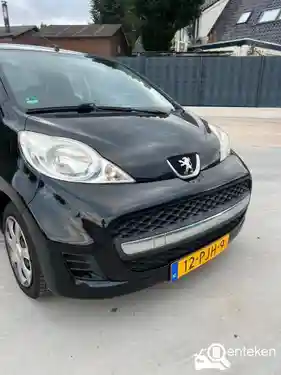 Peugeot 107 1.0 70 2011