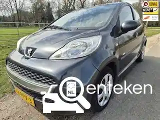 Peugeot 107 1.0 70 2011