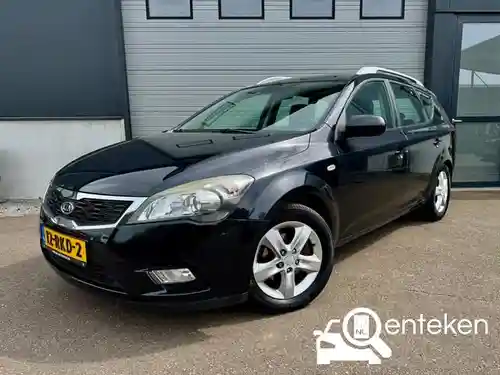 KIA cee´d Sporty Wagon 1.4 ISG 2011