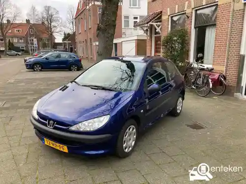 Peugeot 206 75 2005
