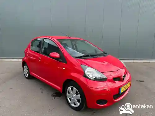 Toyota Aygo 1.0 2011