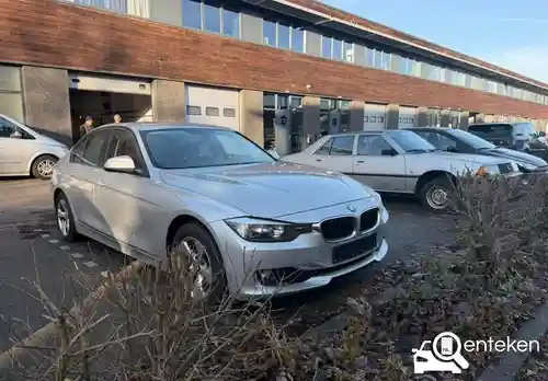 BMW 320i 2012
