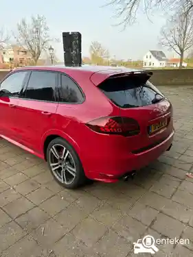 Porsche Cayenne GTS 2013