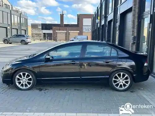 Honda Civic 1.3 i-DSi i-VTEC IMA 2010