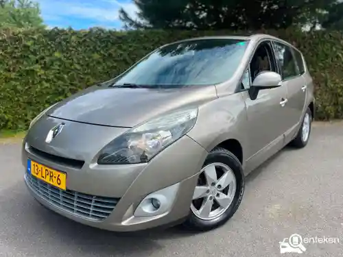 Renault Grand Scénic TCe 130 2010