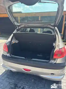 Peugeot 206 75 2004