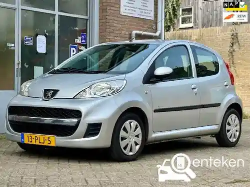 Peugeot 107 1.0 70 2011