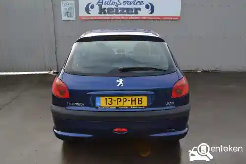 Peugeot 206 75 2004