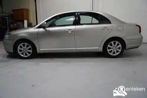 Toyota Avensis 2.2 D-4D 2006