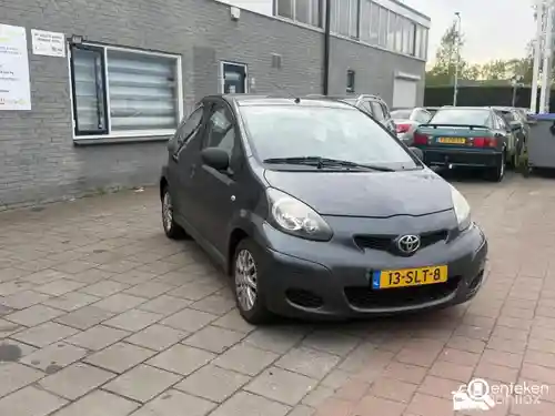 Toyota Aygo 1.0 2011