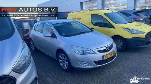 Opel Astra 1.4 Turbo 2012