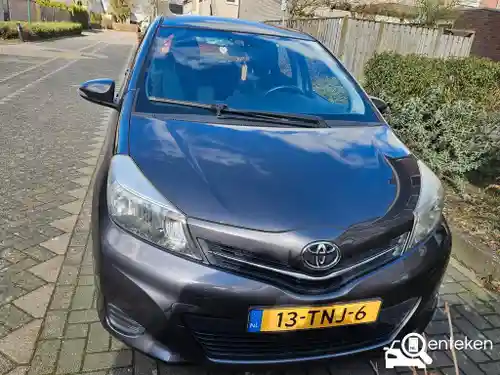 Toyota Yaris 1.0 2012