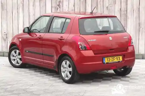 Suzuki Swift 1300 2008