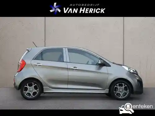 KIA Picanto 1.0 2013