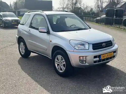 Toyota RAV4 2.0 2003