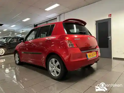 Suzuki Swift 1300 2010