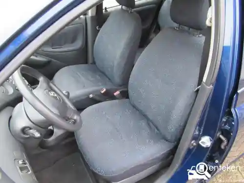 Toyota Yaris 1.3 2003