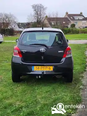 Toyota Yaris 1.33 2011
