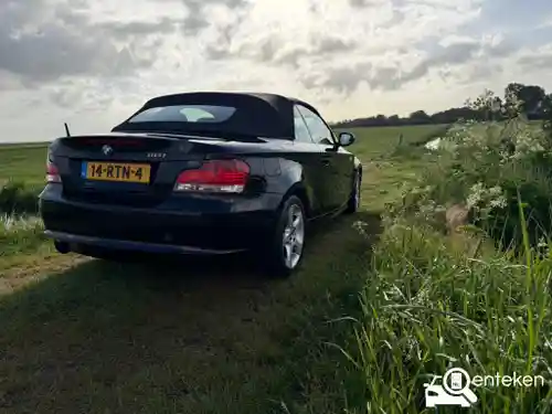 BMW 118i Cabrio 2011