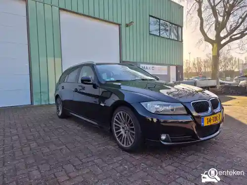 BMW 320d EfficientDynamics Edition Touring 2012