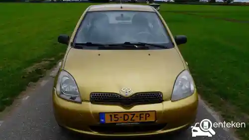 Toyota Yaris 1.3 2000