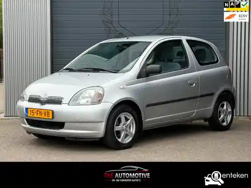 Toyota Yaris 1.3 2000