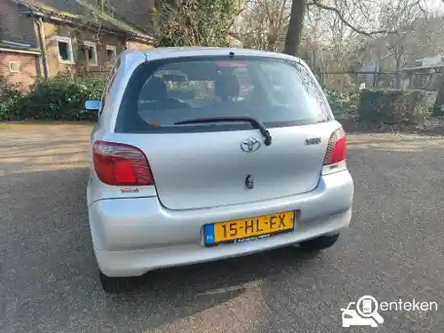 Toyota Yaris 1.3 2001