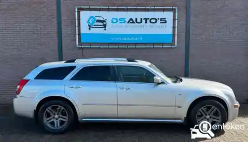 Chrysler 300C Touring 5.7 V8 2005