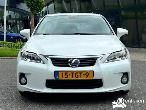 Lexus CT 200h 2012