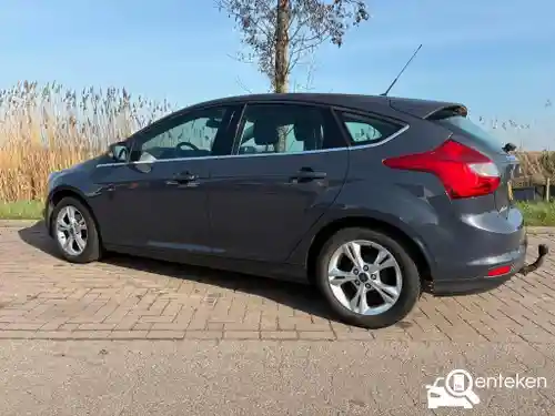 Ford Focus 1.6 Ti-VCT 2012
