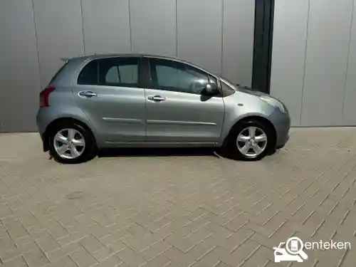 Toyota Yaris 1.3 2007