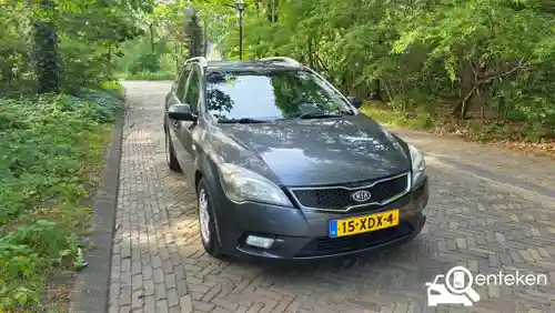 KIA cee´d Sporty Wagon 1.4 ISG 2012
