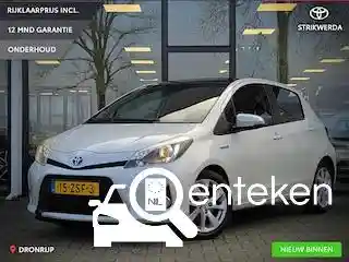 Toyota Yaris 1.5 Hybrid 2013