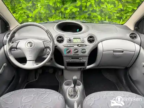 Toyota Yaris 1.3 2000