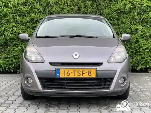 Renault Clio 1.2 16V 75 2012