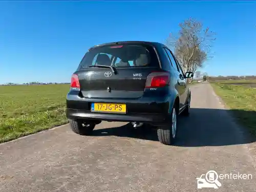 Toyota Yaris 1.3 2002